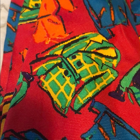 Used tie by gap - Picture 3 of 5